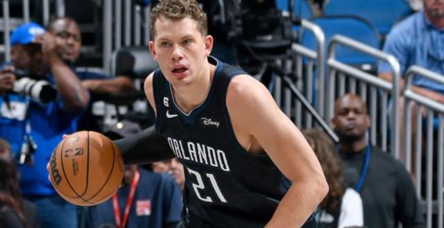 伤病猛于虎！魔术再遭打击 队内超六赛季报销！